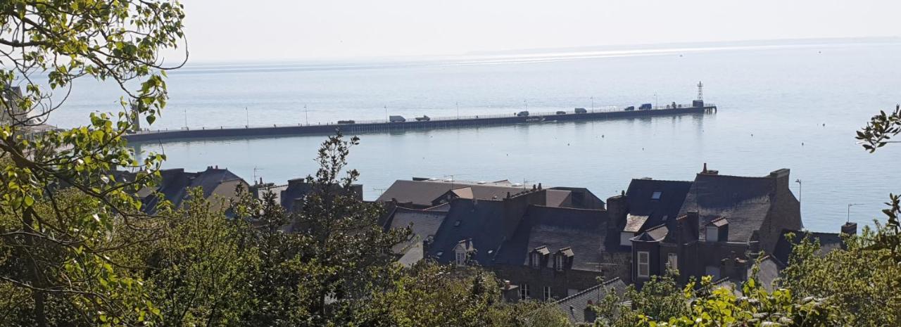 Port De La Houle - Beau 3 Pieces Classe 3 Etoiles Avec Garage Prive Cancale Exterior foto